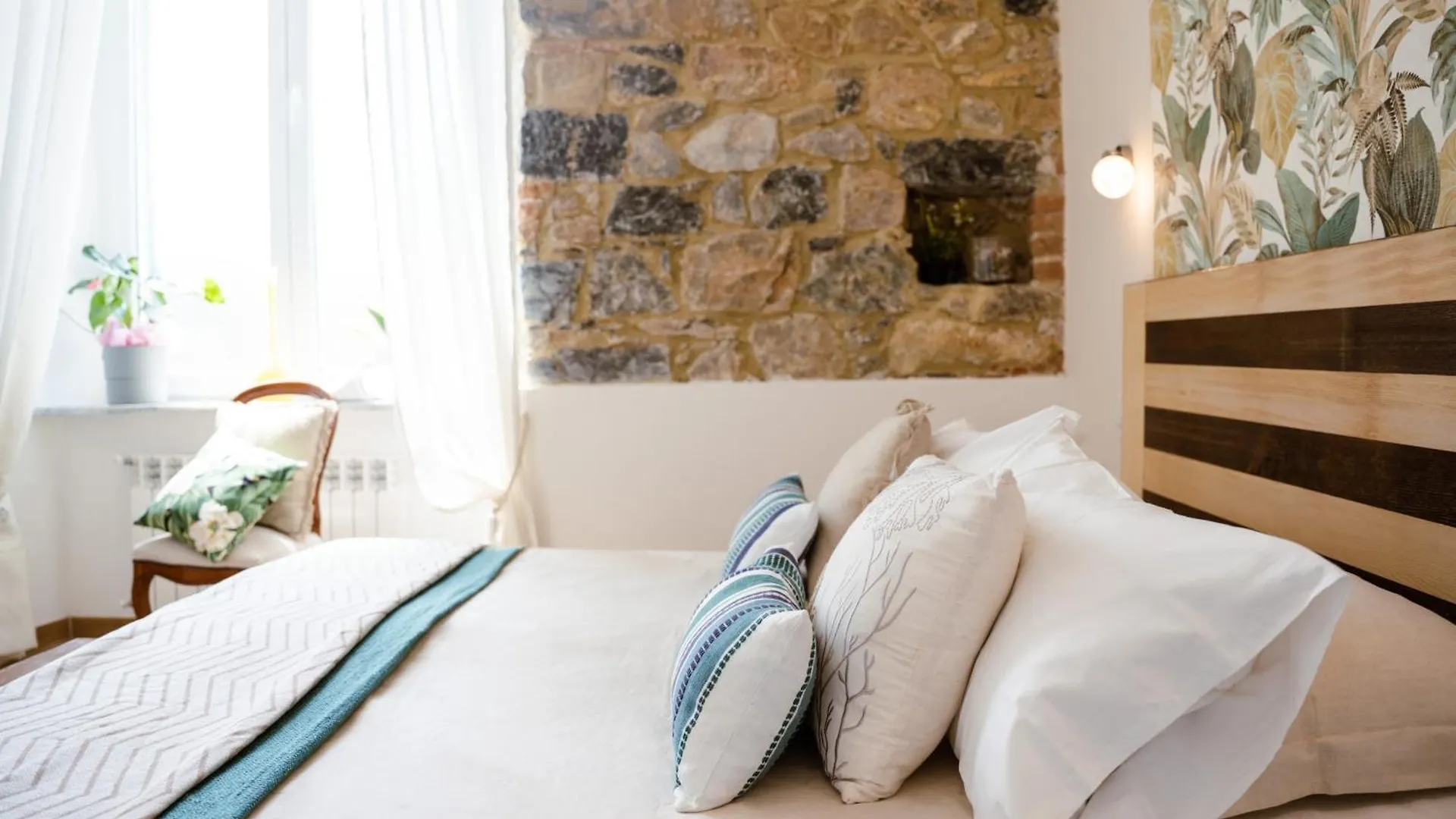 The Railway 74 Bed & Breakfast La Spezia